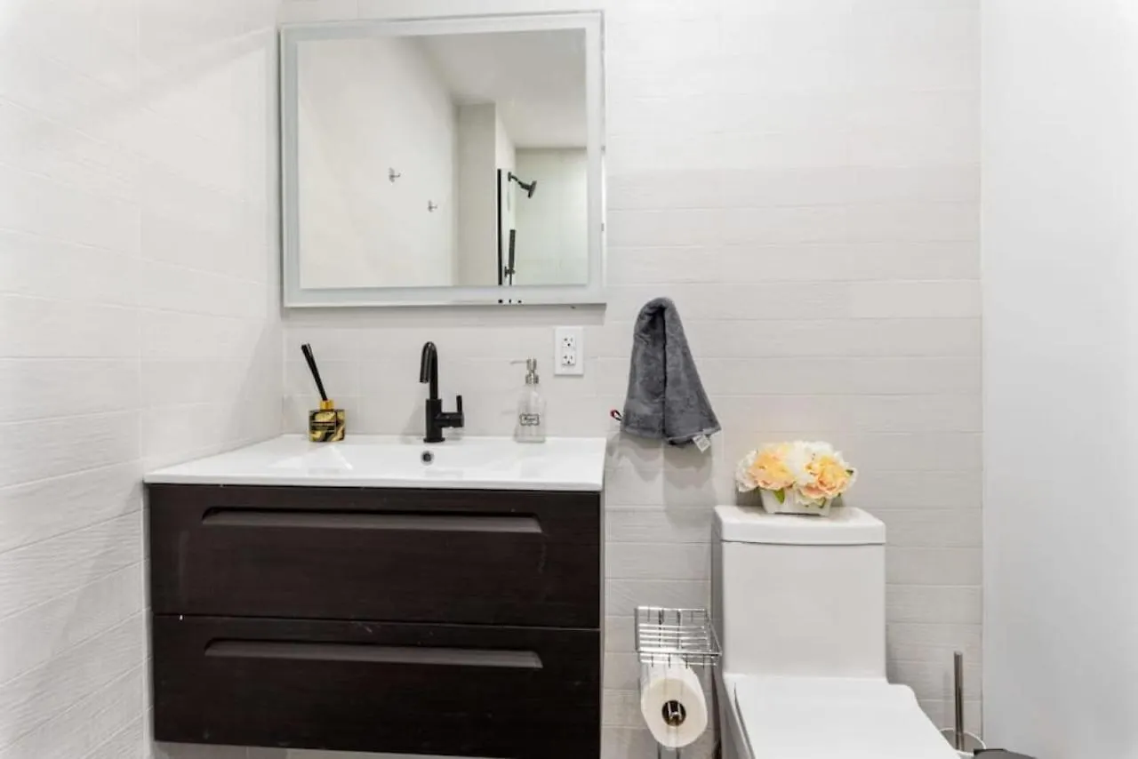Luxury 3Br Duplex W Private Patio In Upper East Lägenhet New York