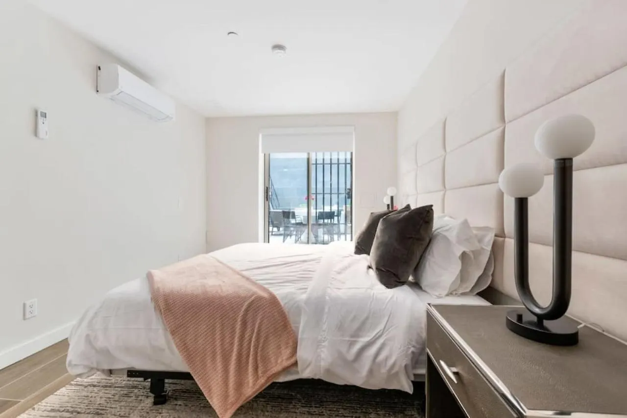 Luxury 3Br Duplex W Private Patio In Upper East Lägenhet New York USA