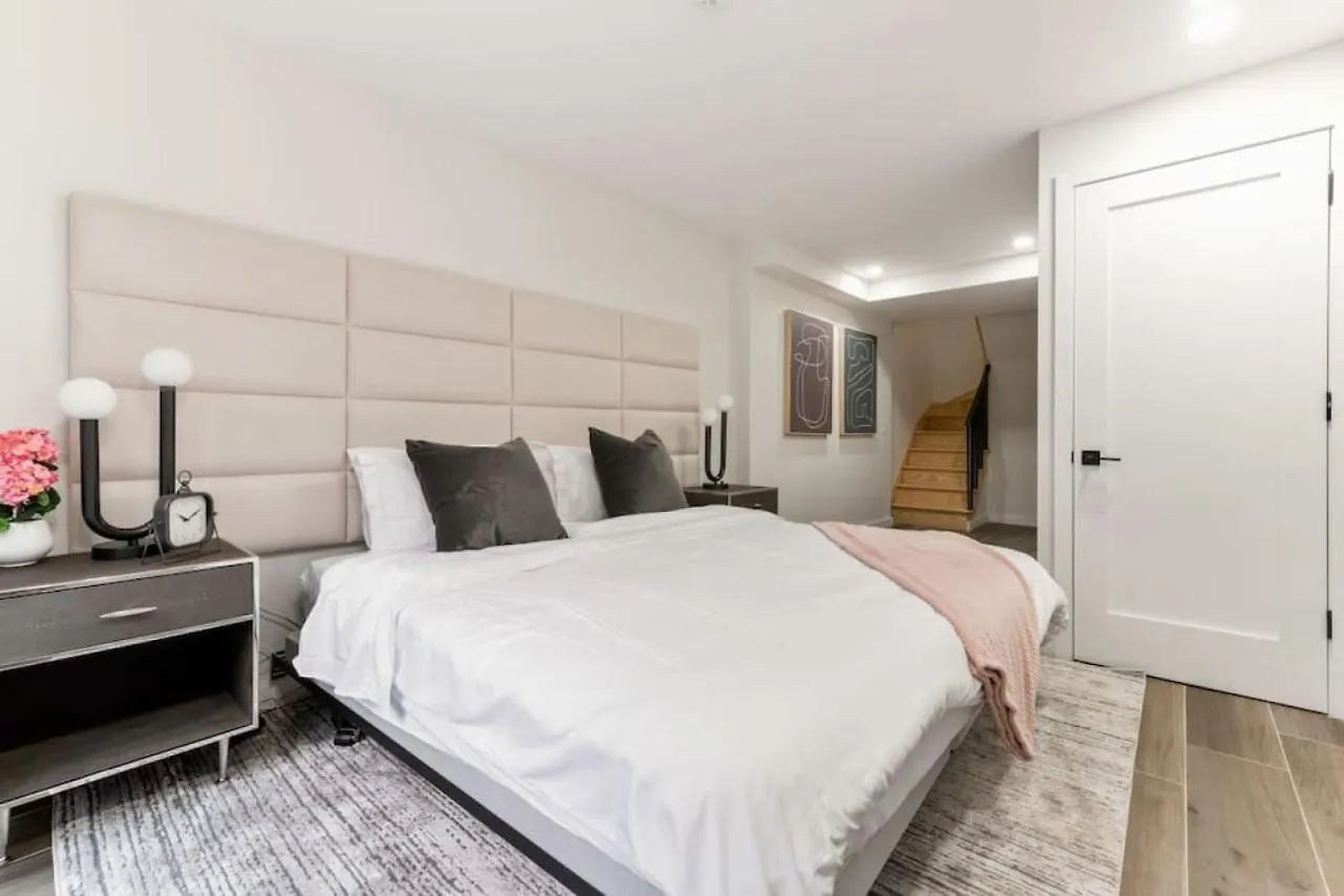 Luxury 3Br Duplex W Private Patio In Upper East Lägenhet New York
