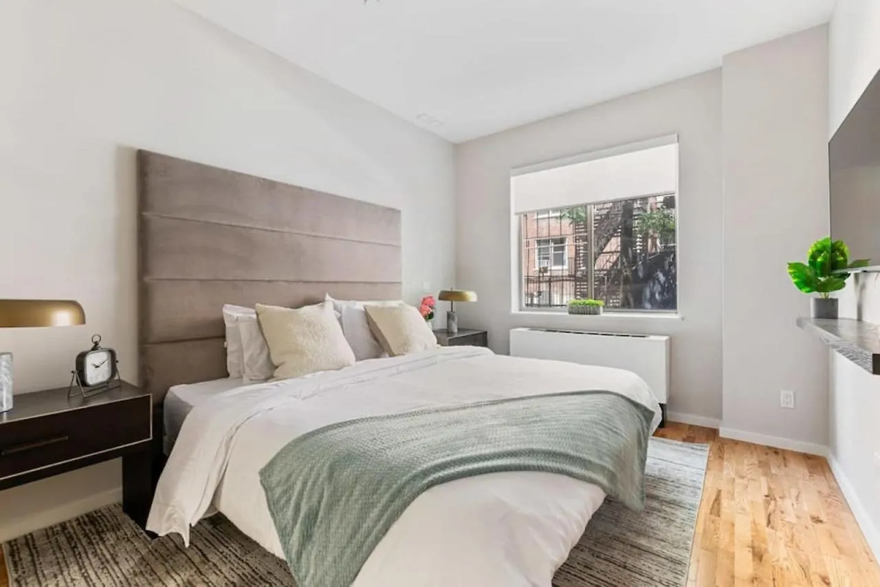 Luxury 3Br Duplex W Private Patio In Upper East Lägenhet New York 0*,